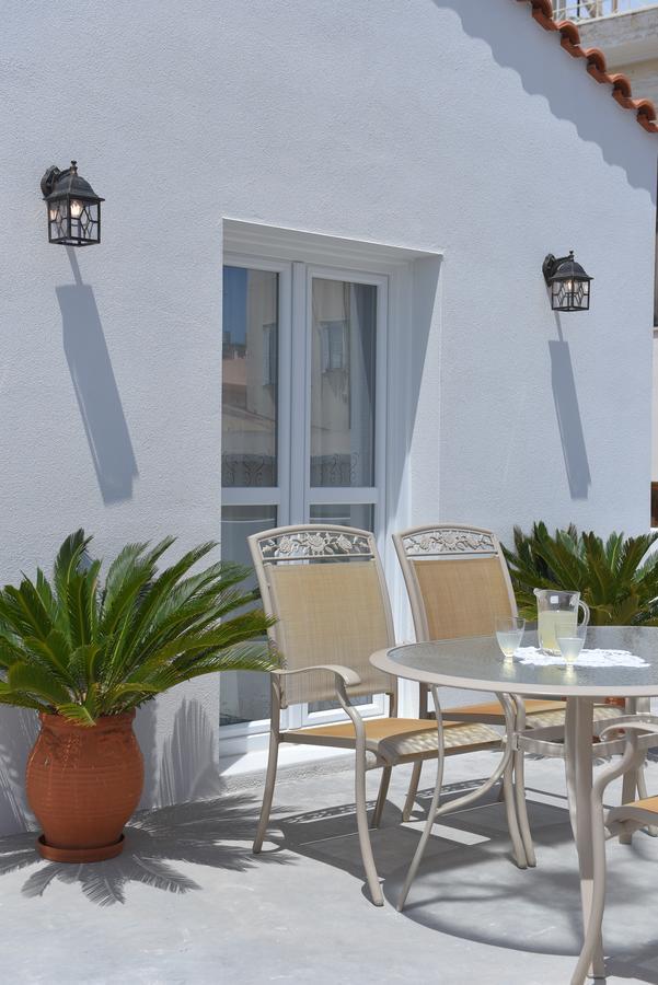 Oisyra Boutique Hotel Ermoupoli Exterior photo